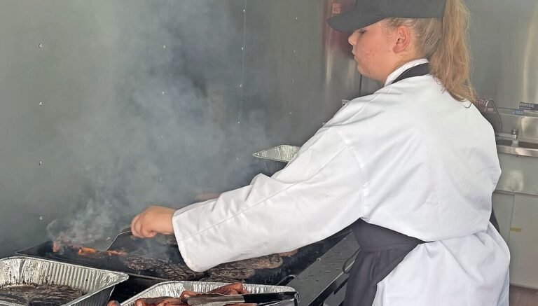 JVS culinary students gain food truck experience
